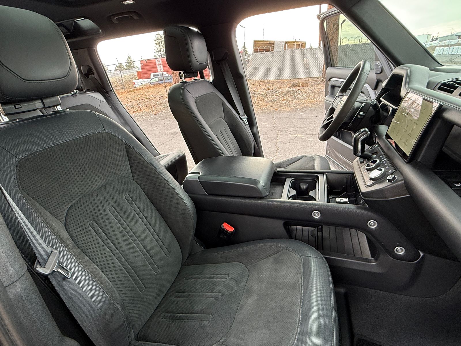 2023 Land Rover Defender 110 V8 Carpathian Edition AWD