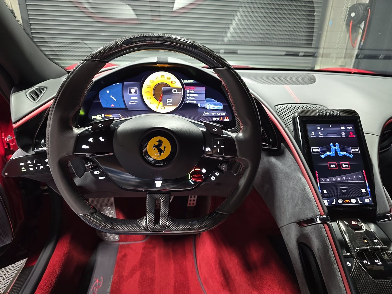 2022 Ferrari Roma Base RWD