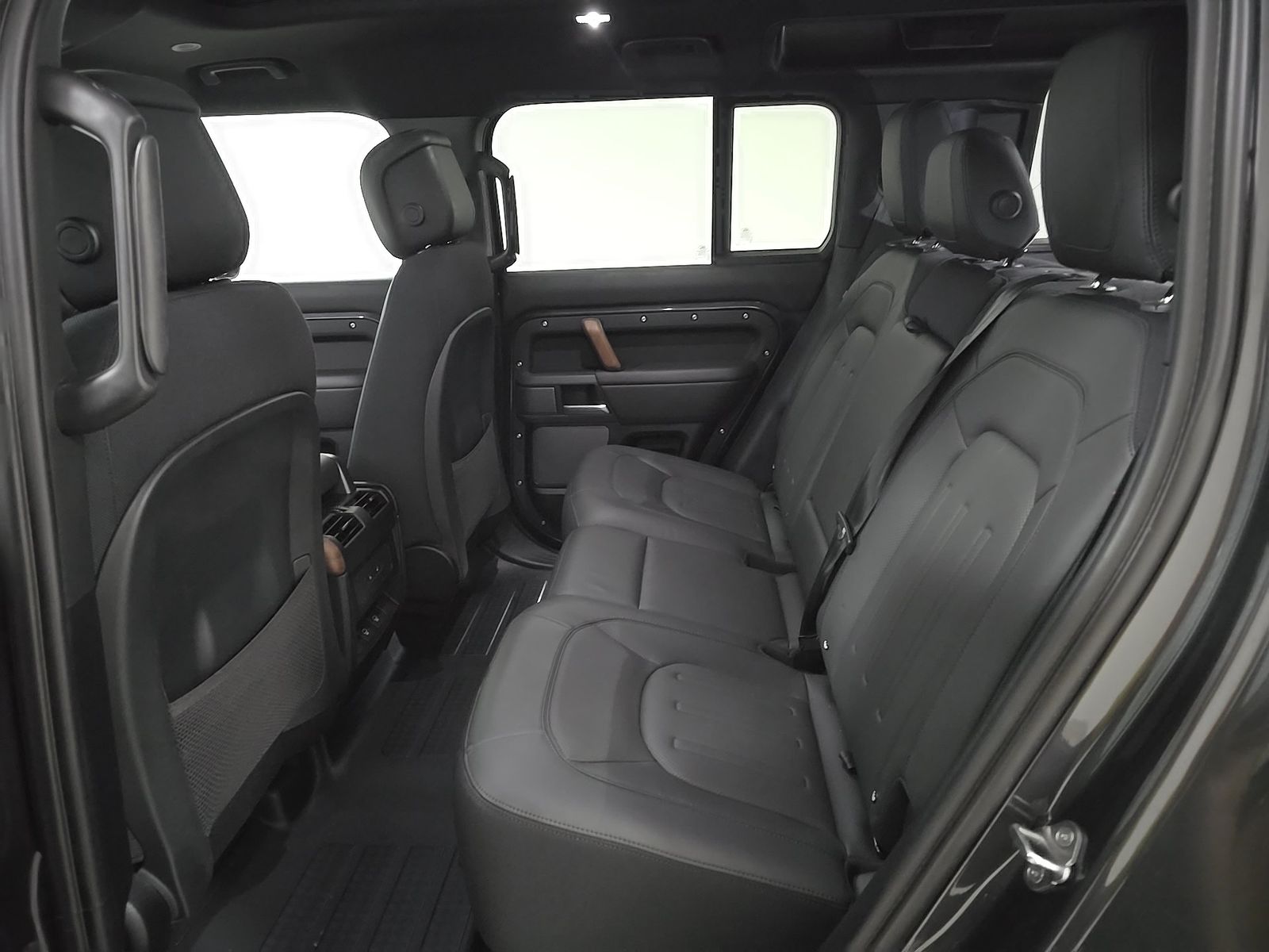 2024 Land Rover Defender 110 X FWD