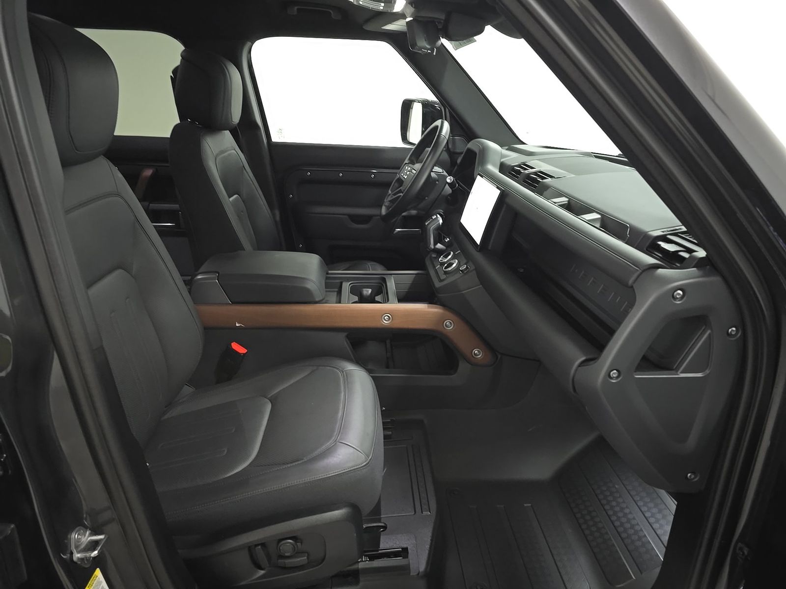 2024 Land Rover Defender 110 X FWD