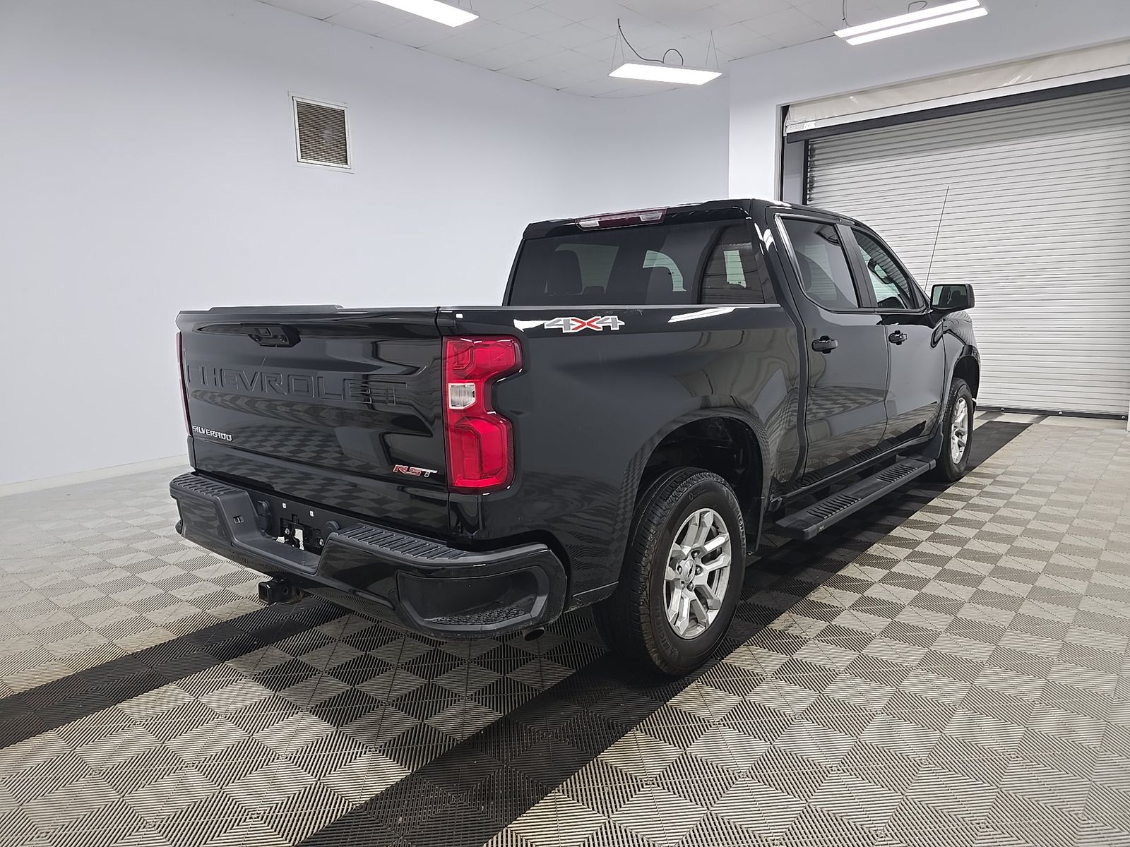 2023 Chevrolet Silverado 1500 RST AWD
