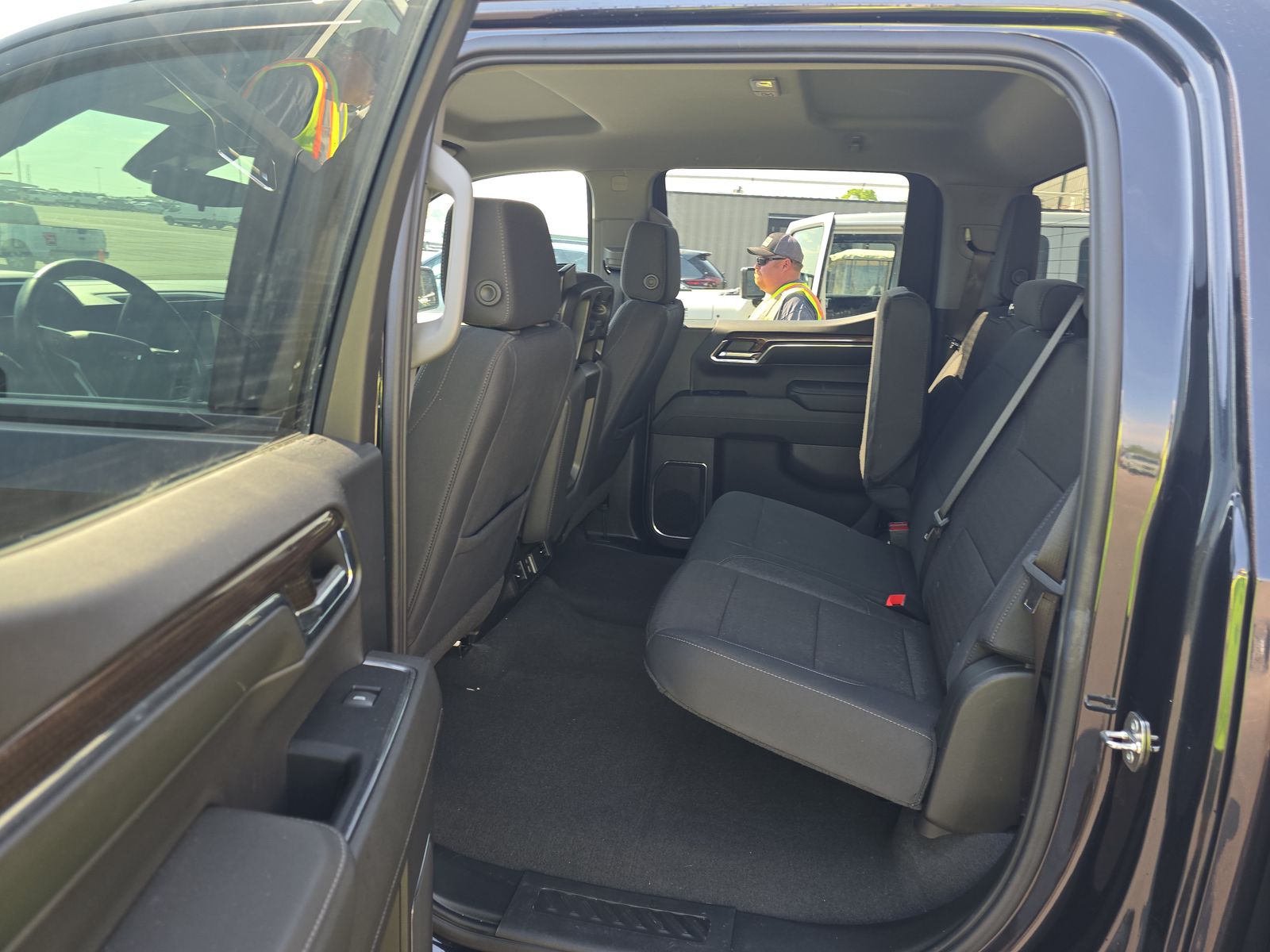 2024 Chevrolet Silverado 1500 LT AWD