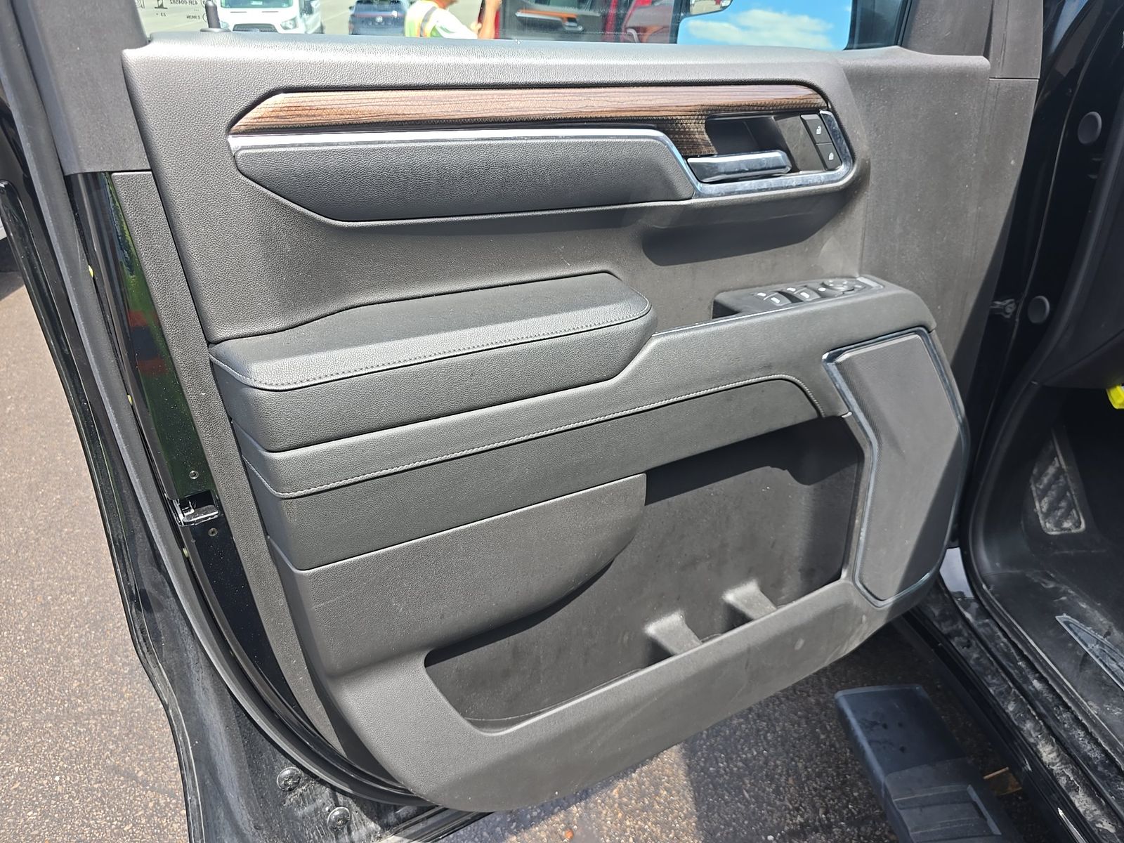 2024 Chevrolet Silverado 1500 LT AWD