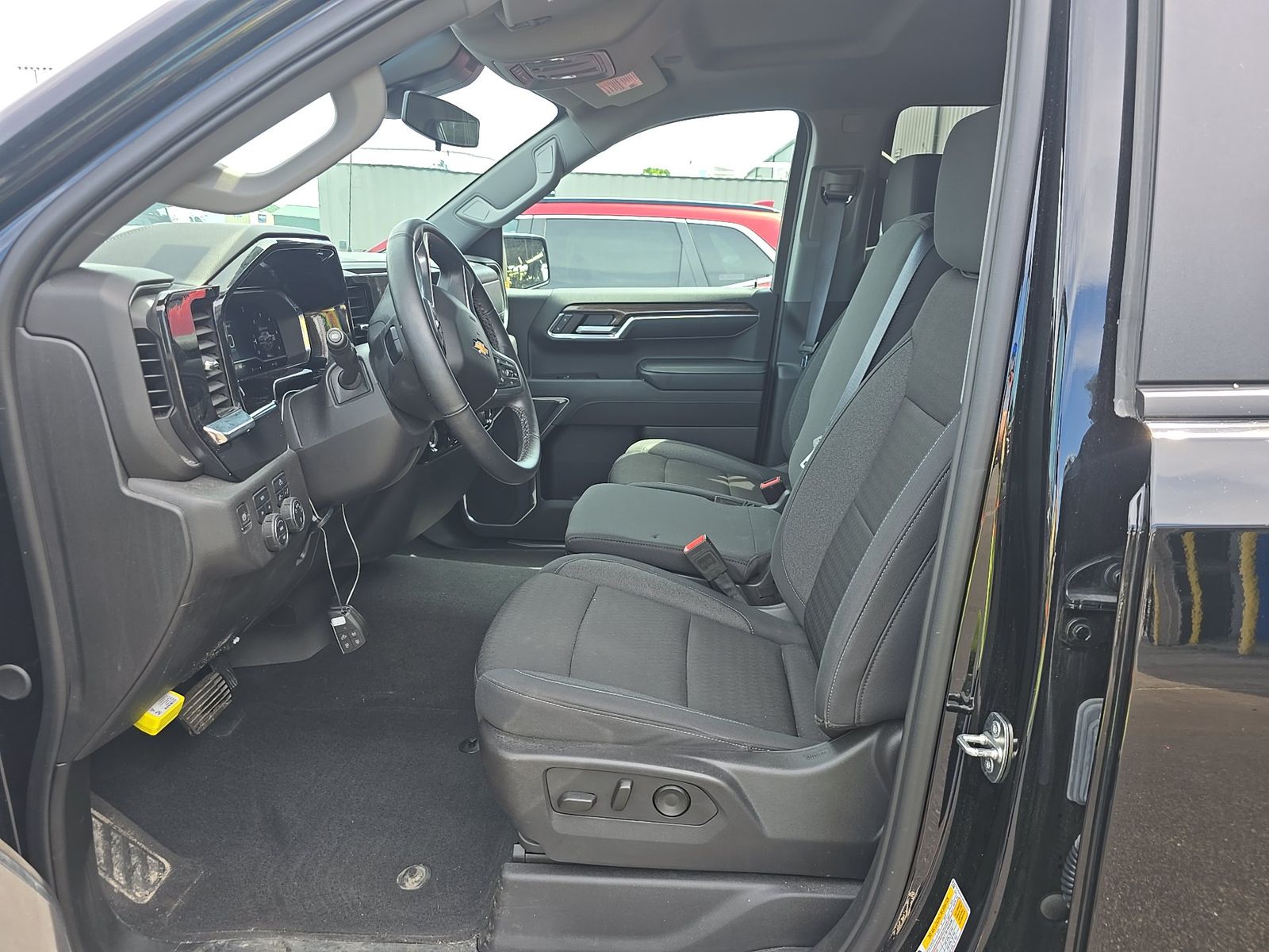 2024 Chevrolet Silverado 1500 LT AWD