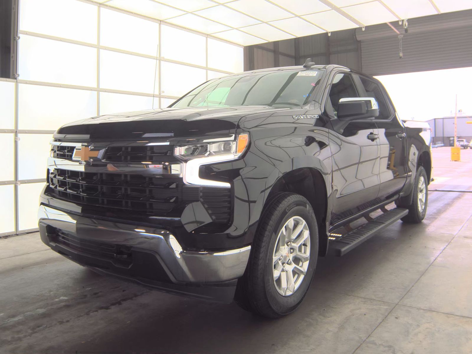 2024 Chevrolet Silverado 1500 LT AWD