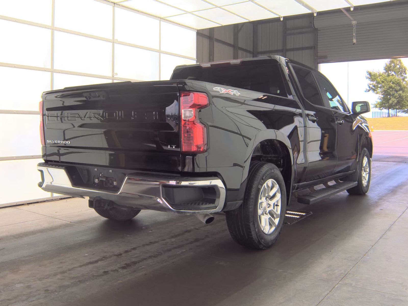 2024 Chevrolet Silverado 1500 LT AWD
