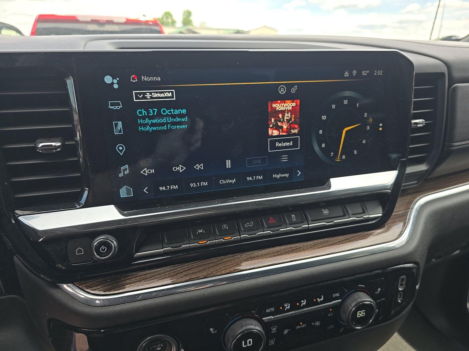 2024 Chevrolet Silverado 1500 LT AWD