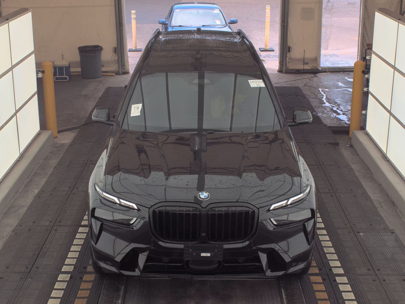 2025 BMW X7 xDrive40i AWD