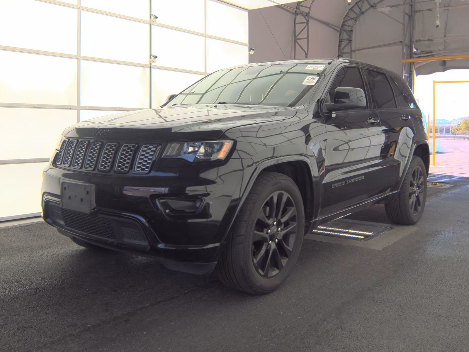 2017 Jeep Grand Cherokee Laredo Altitude Edition AWD