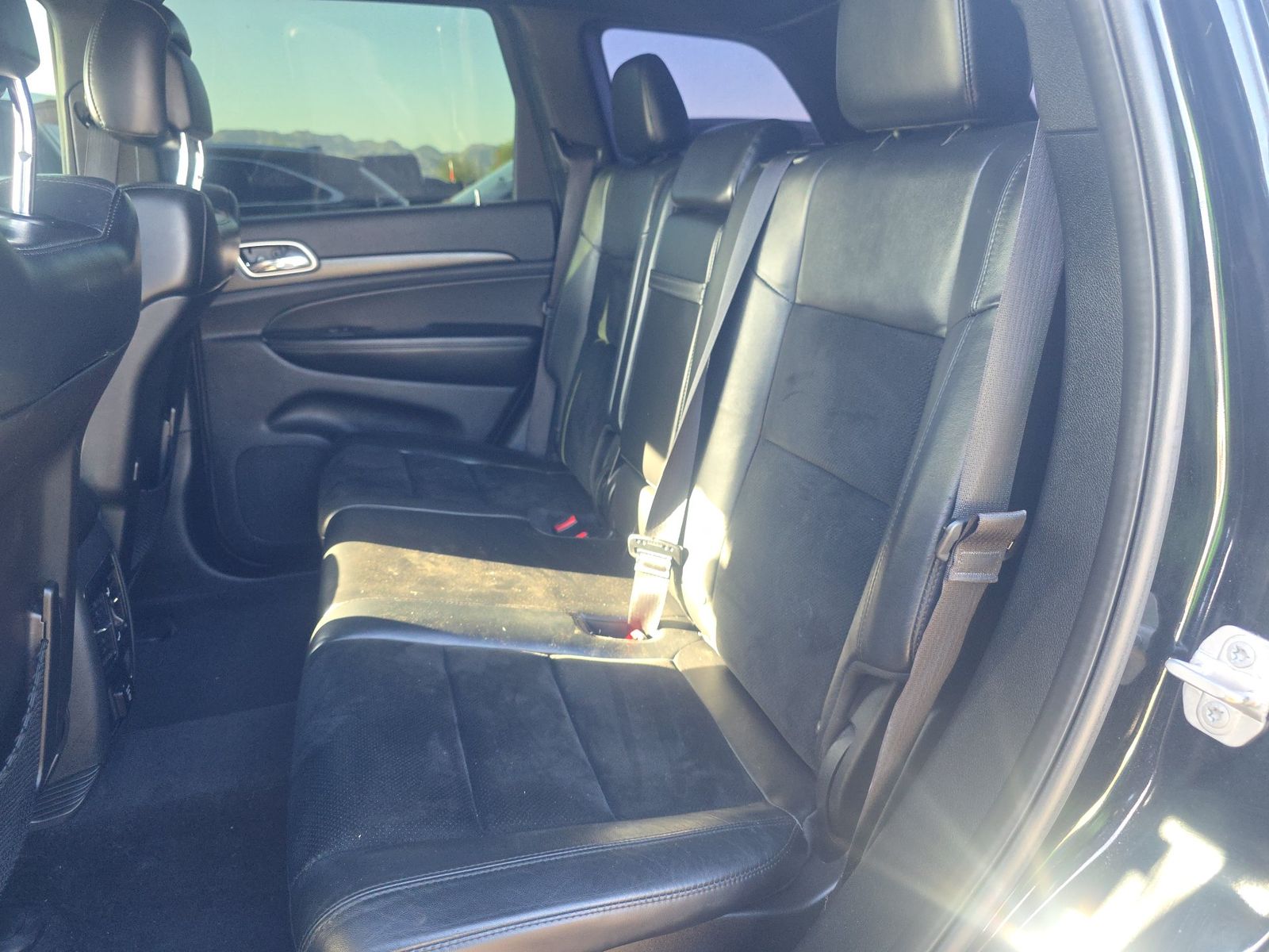 2017 Jeep Grand Cherokee Laredo Altitude Edition AWD