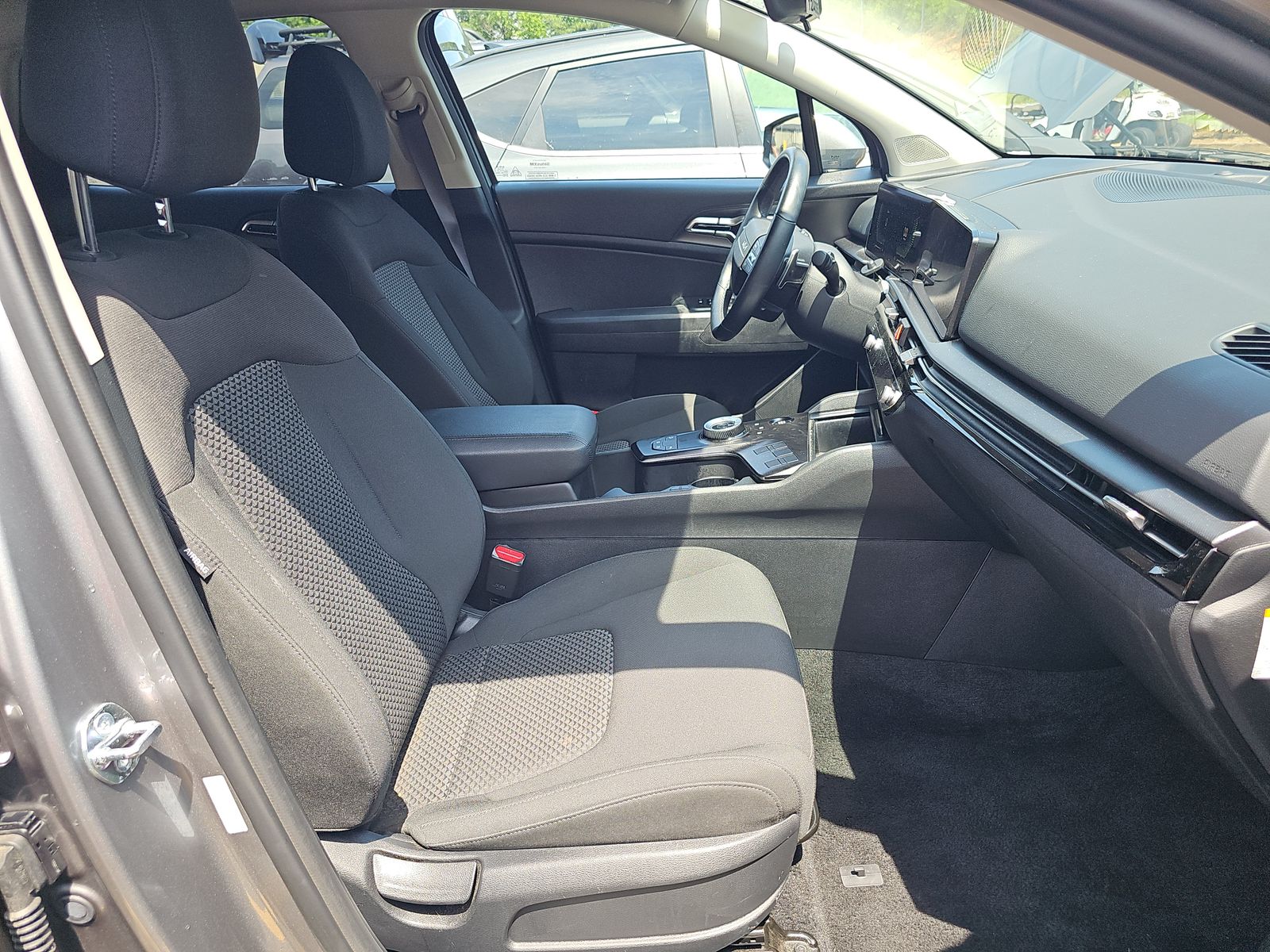 2026 Kia Sportage Hybrid LX FWD
