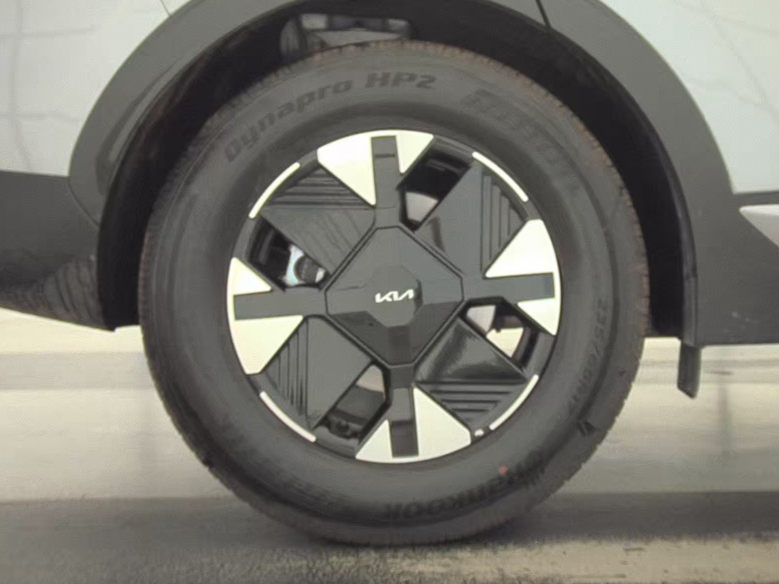 2026 Kia Sportage Hybrid LX FWD