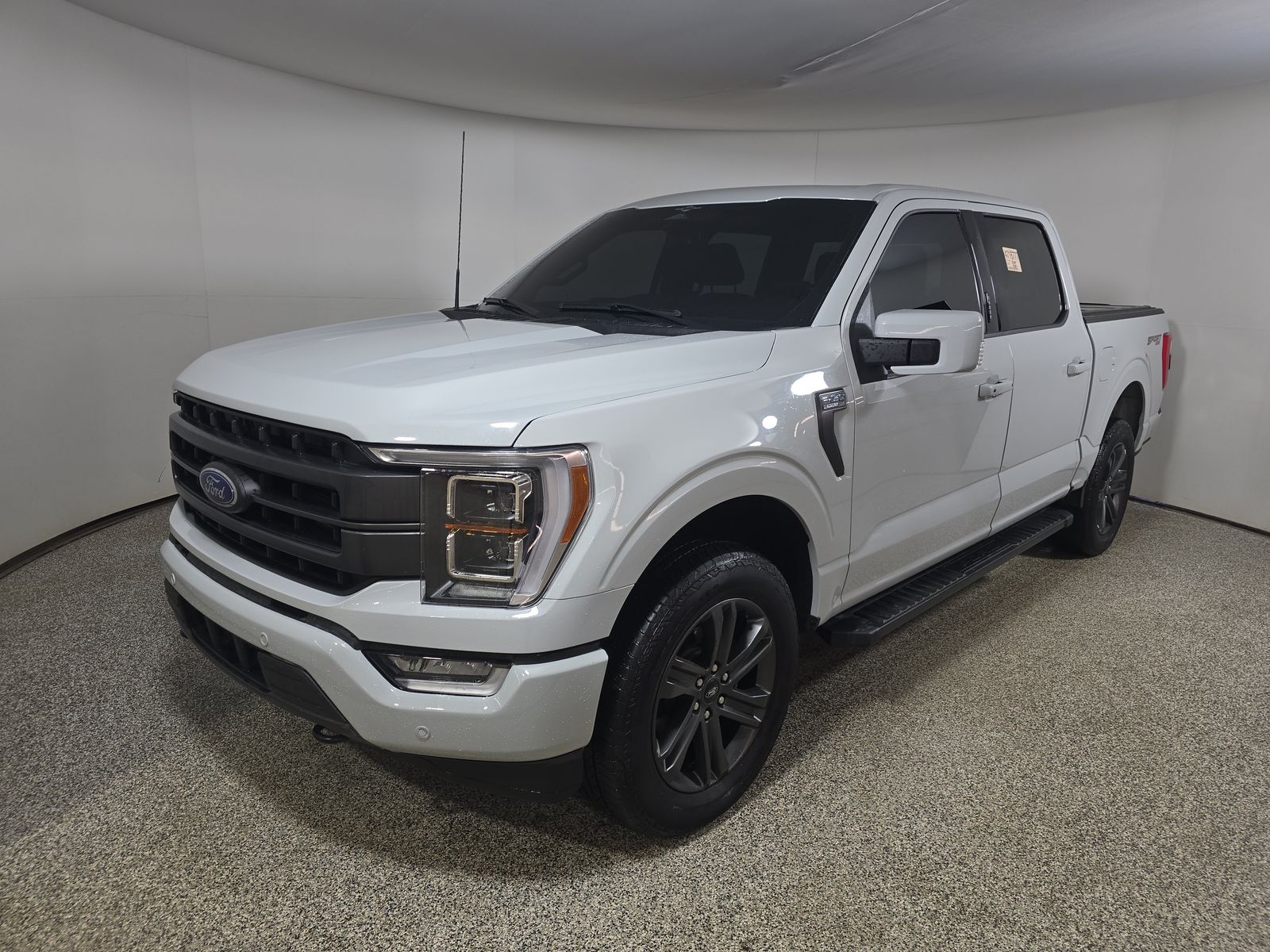 2023 Ford F-150 Lariat AWD