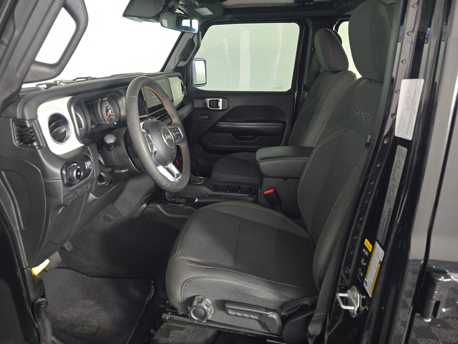 2024 Jeep Wrangler Sahara AWD