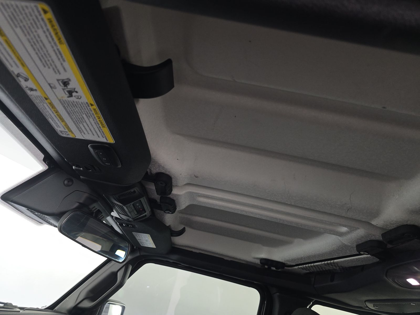 2024 Jeep Wrangler Sahara AWD