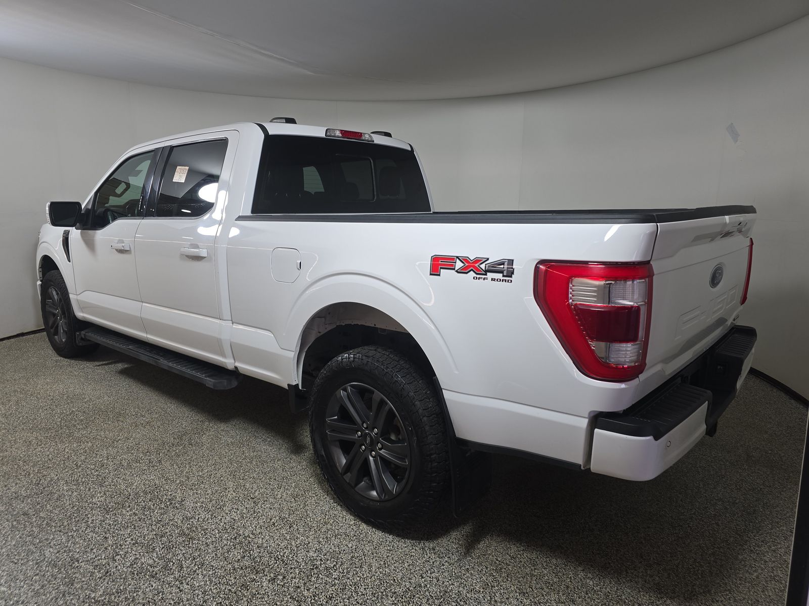 2023 Ford F-150 Lariat AWD