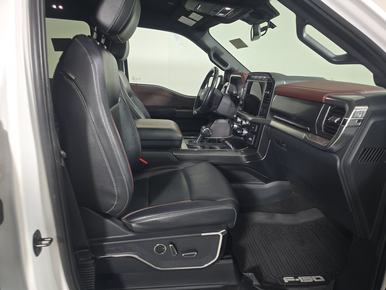 2023 Ford F-150 Lariat AWD