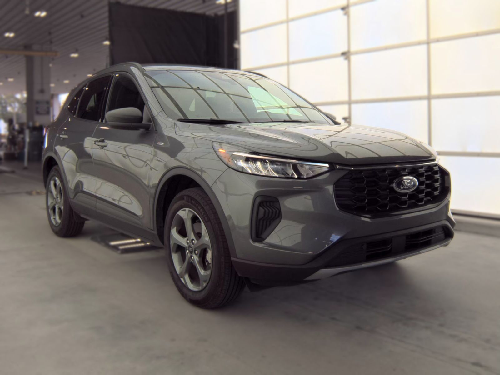 2025 Ford Escape ST-Line AWD
