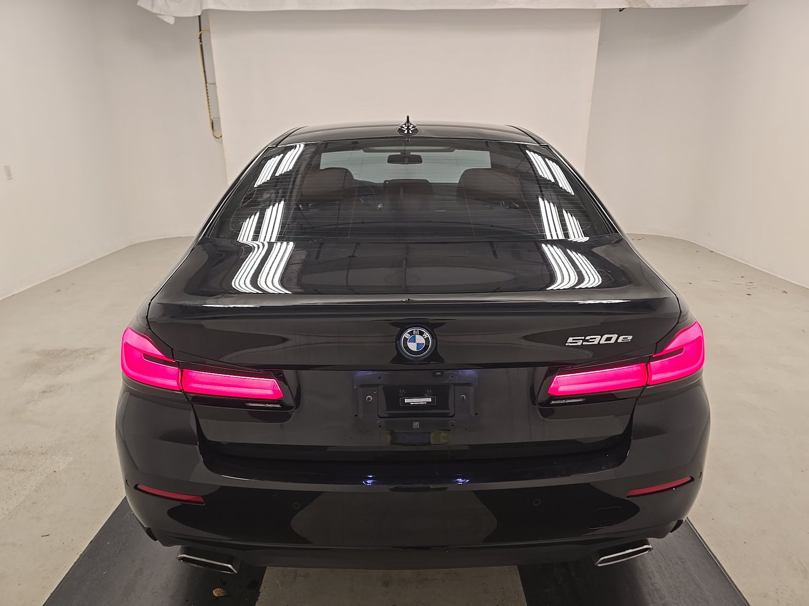 2023 BMW 5 Series 530e RWD