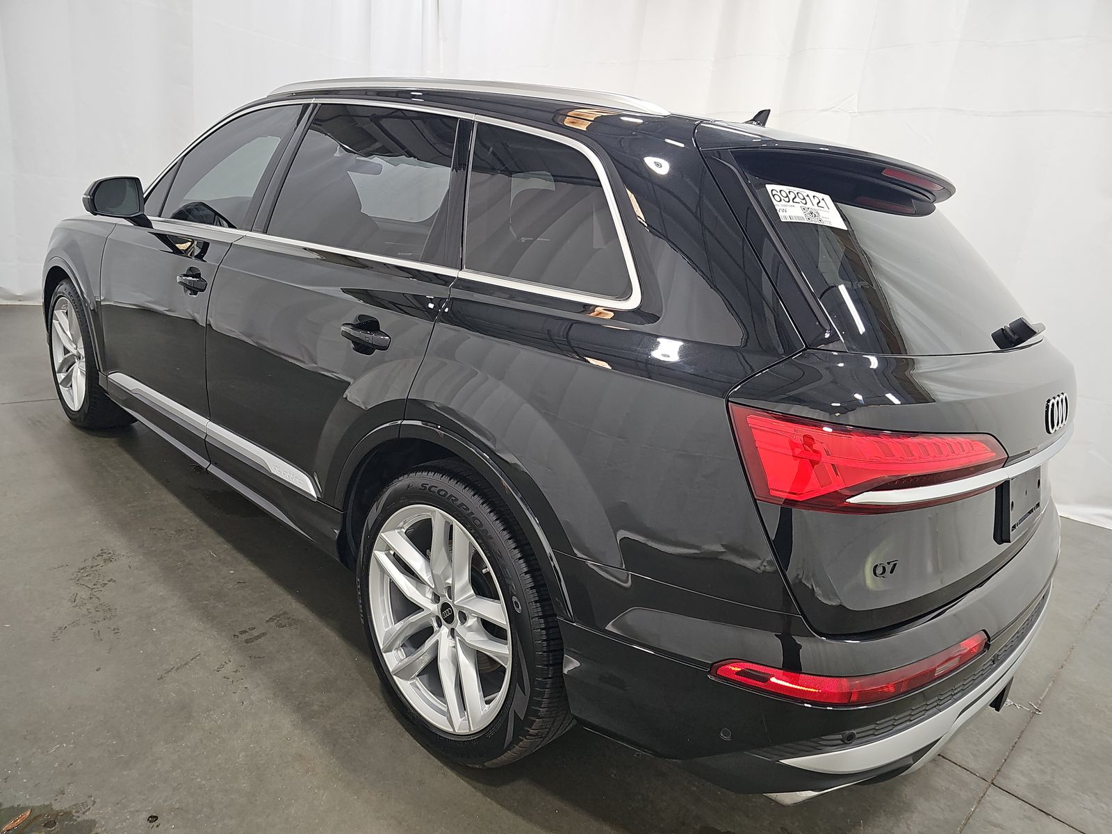 2025 Audi Q7 Premium Plus AWD