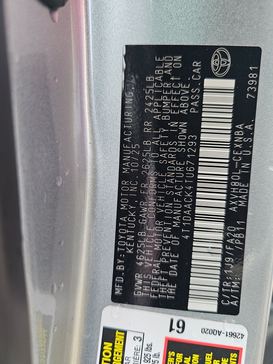 2026 Toyota Camry LE FWD