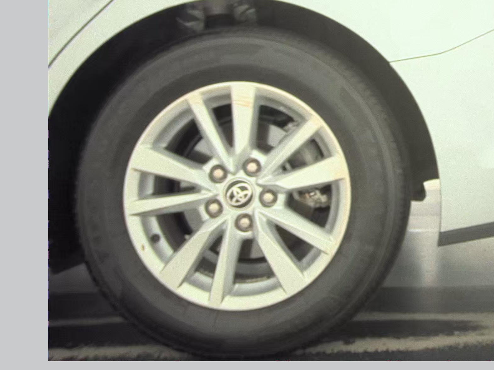 2026 Toyota Camry LE FWD
