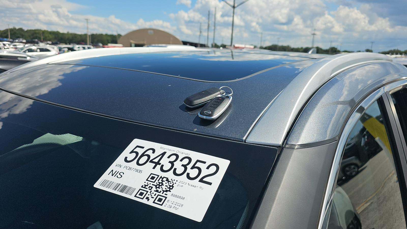 2023 Nissan Rogue SV FWD