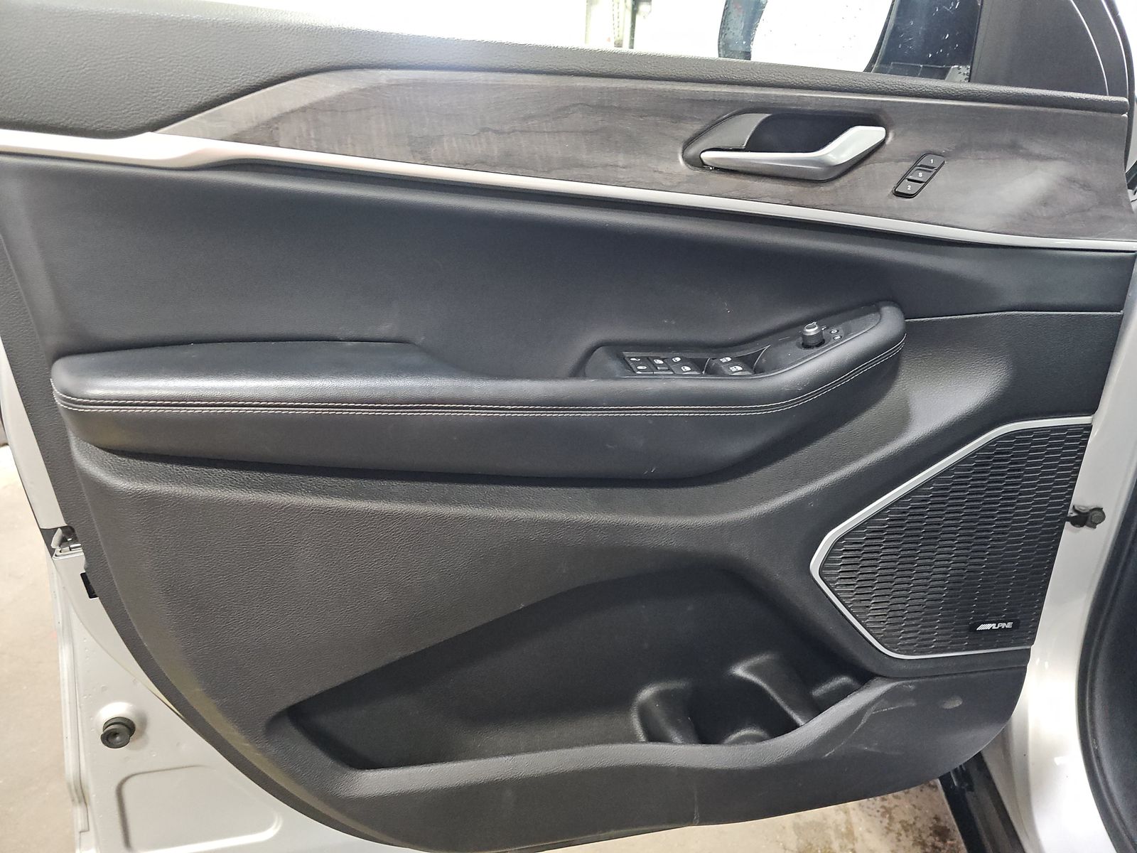 2022 Jeep Grand Cherokee Limited AWD