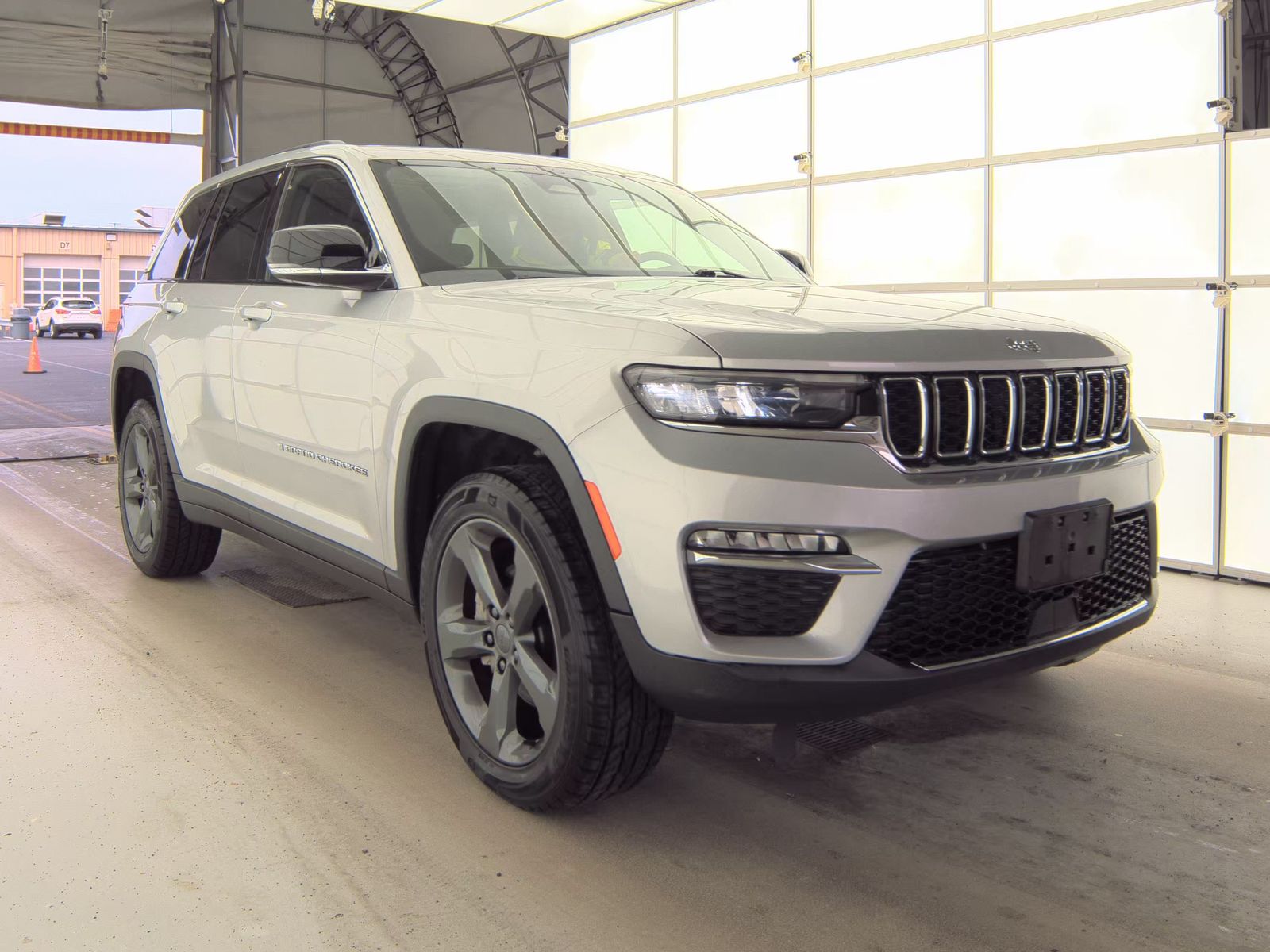 2022 Jeep Grand Cherokee Limited AWD
