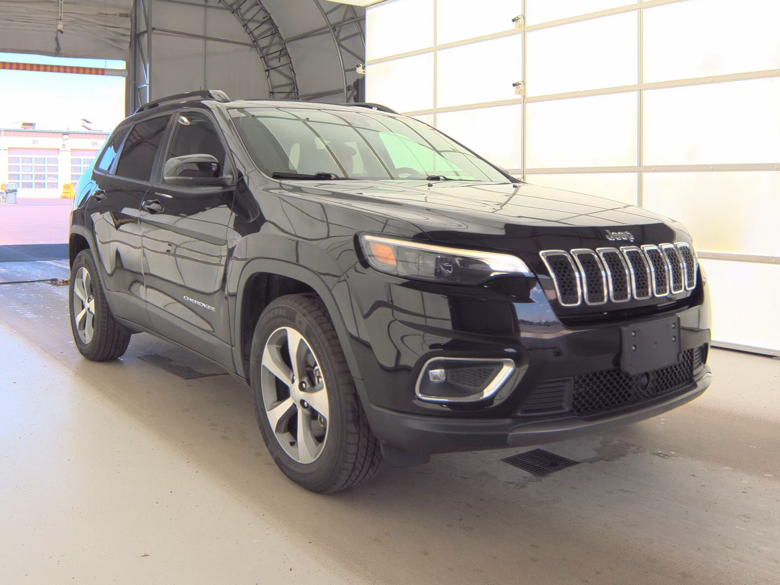 2022 Jeep Cherokee Limited AWD