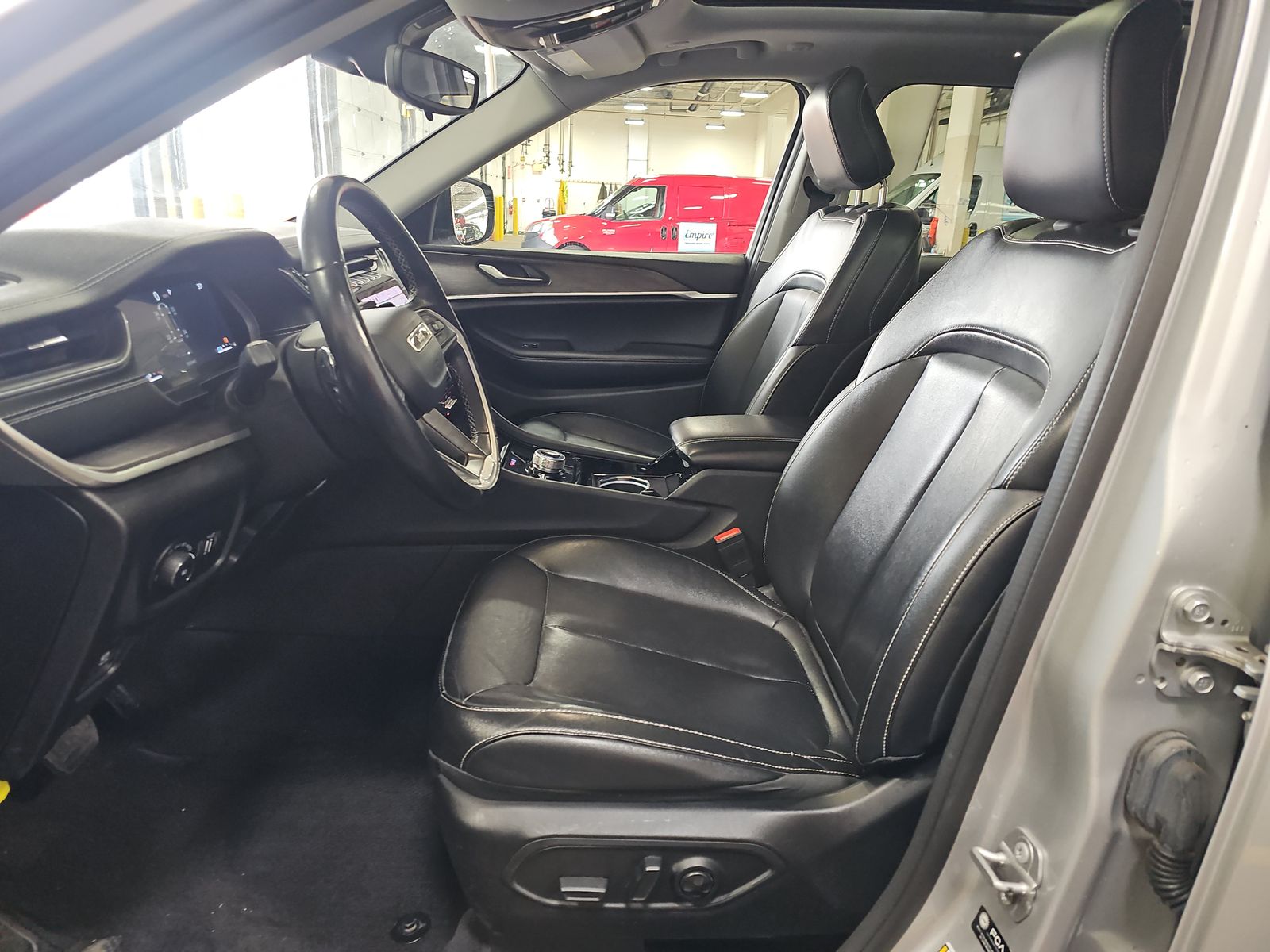 2022 Jeep Grand Cherokee Limited AWD