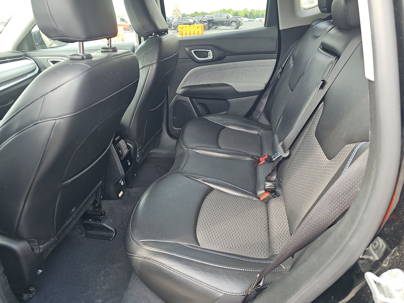 2022 Jeep Compass Latitude AWD