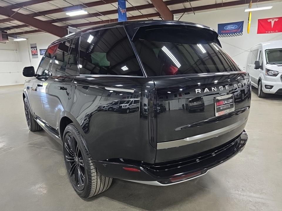 2024 Land Rover Range Rover SE AWD