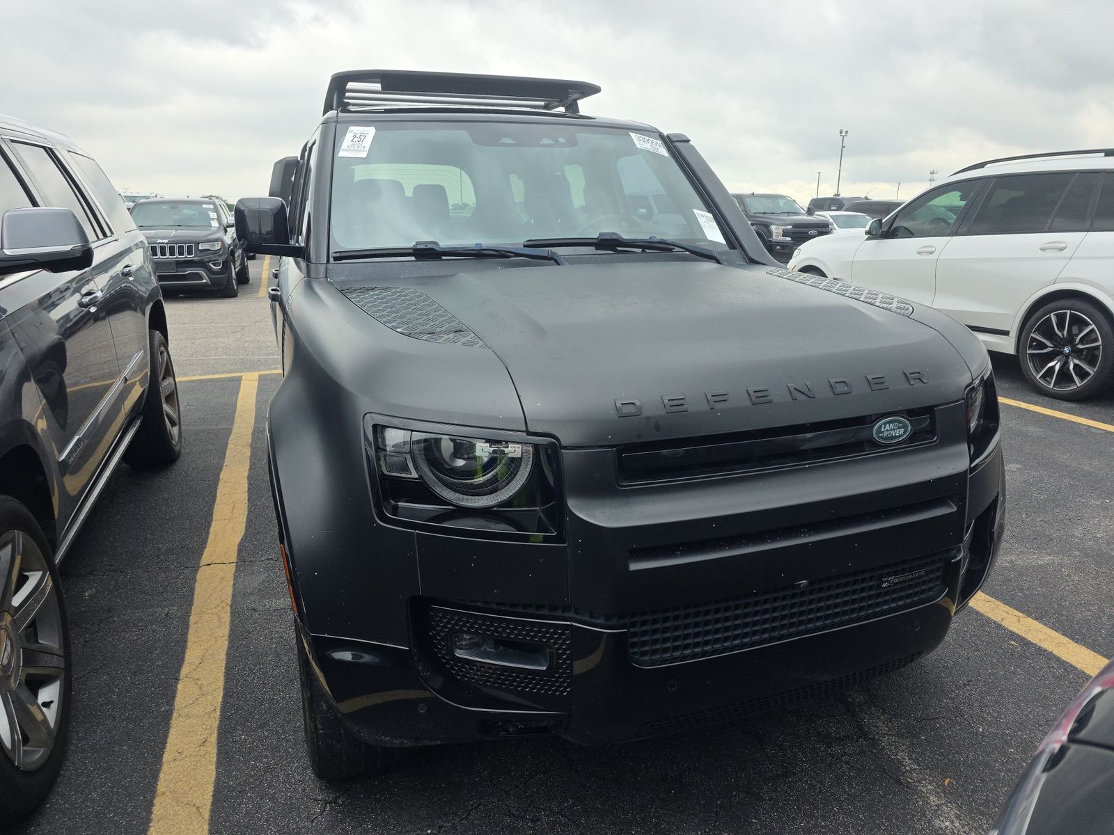 2022 Land Rover Defender 110 X-Dynamic HSE AWD