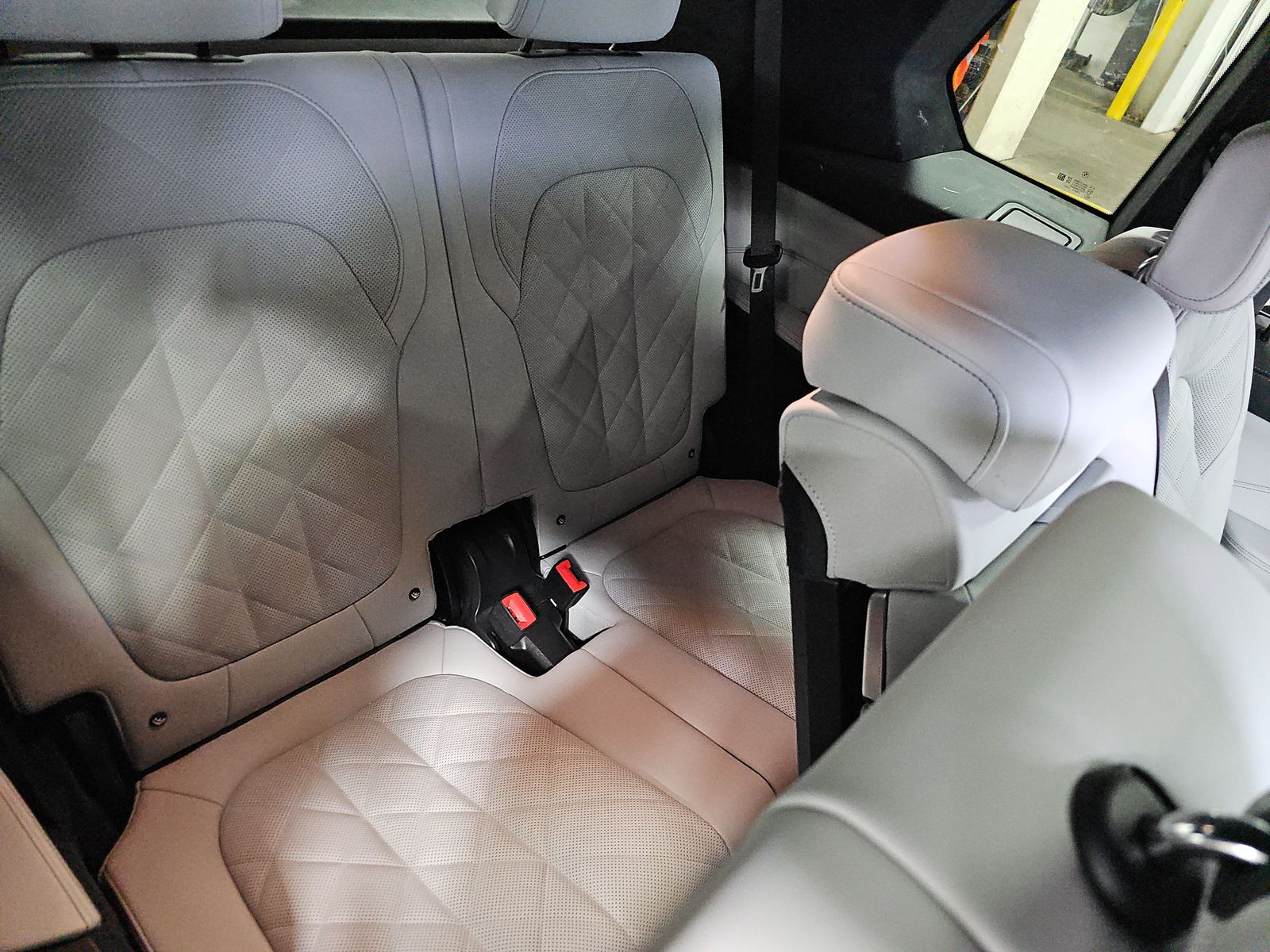 2026 BMW X7 xDrive40i AWD