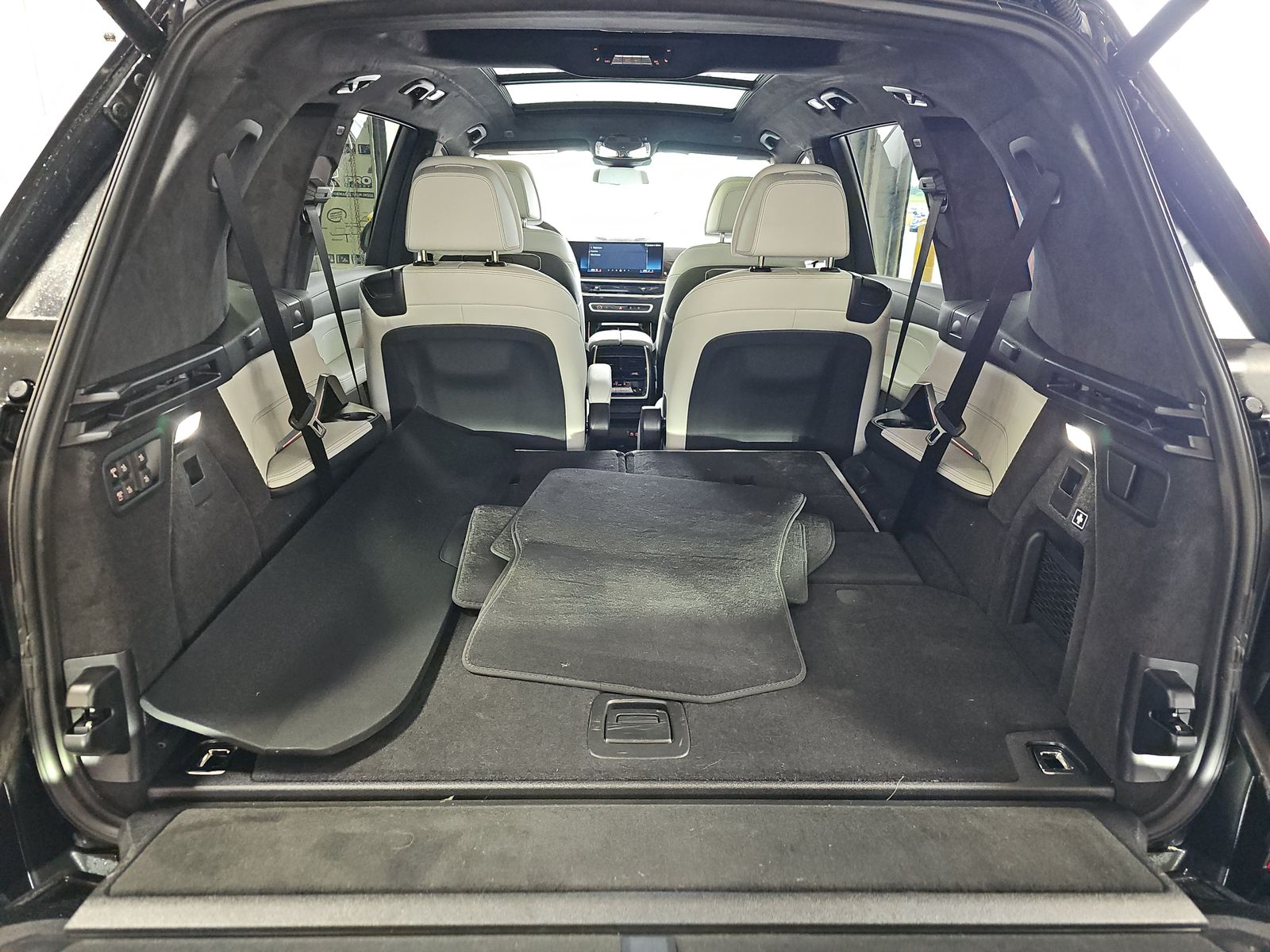 2026 BMW X7 xDrive40i AWD