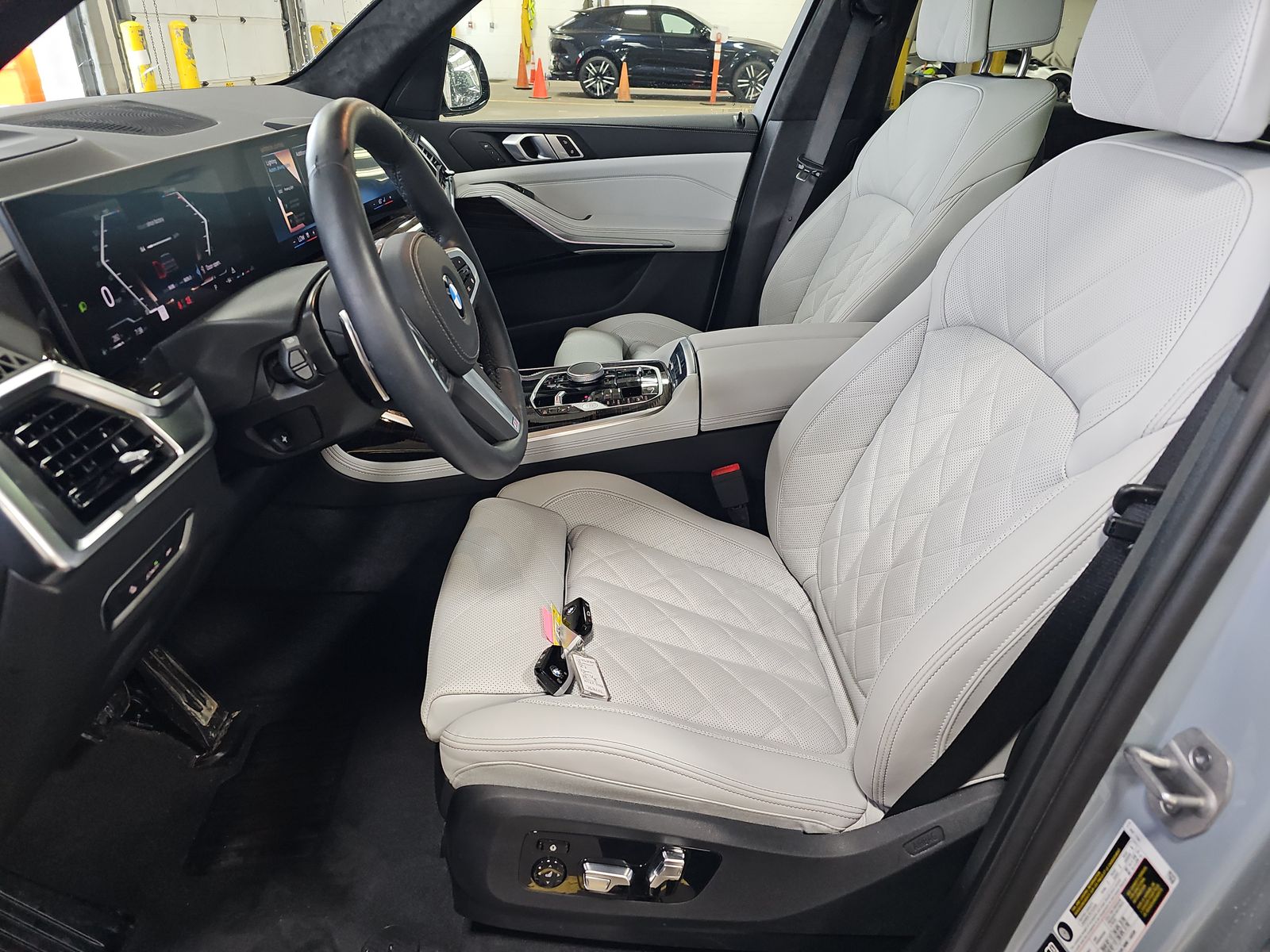 2026 BMW X7 xDrive40i AWD