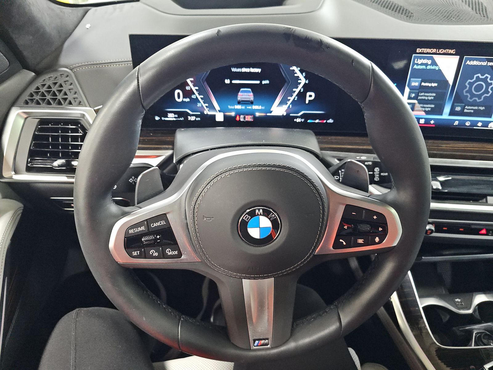 2026 BMW X7 xDrive40i AWD