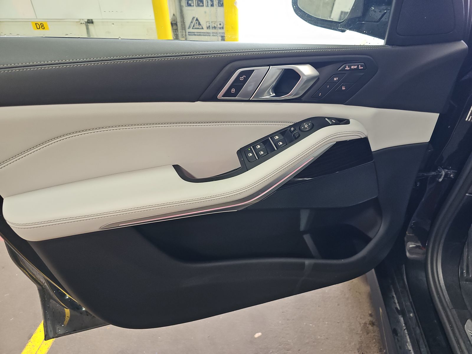 2026 BMW X7 xDrive40i AWD