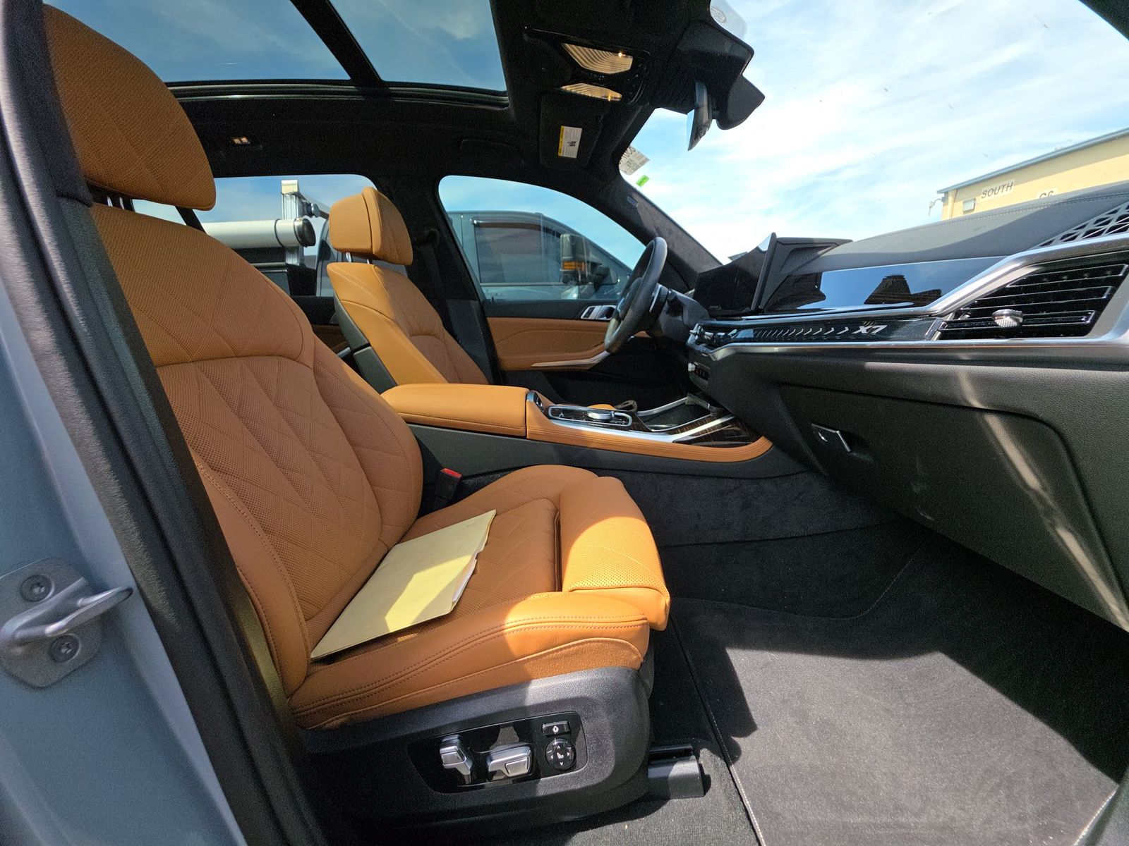 2026 BMW X7 xDrive40i AWD