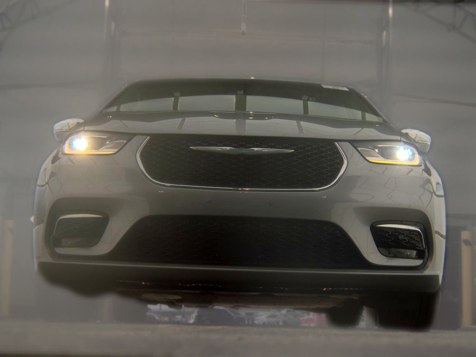 2021 Chrysler Pacifica Hybrid Limited FWD