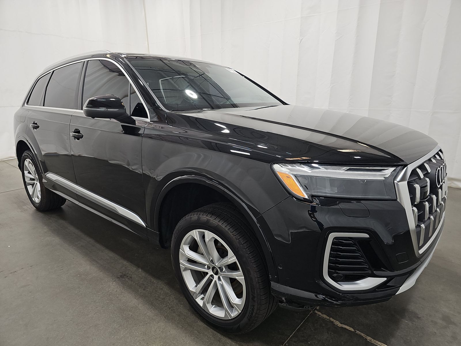 2026 Audi Q7 Premium Plus AWD