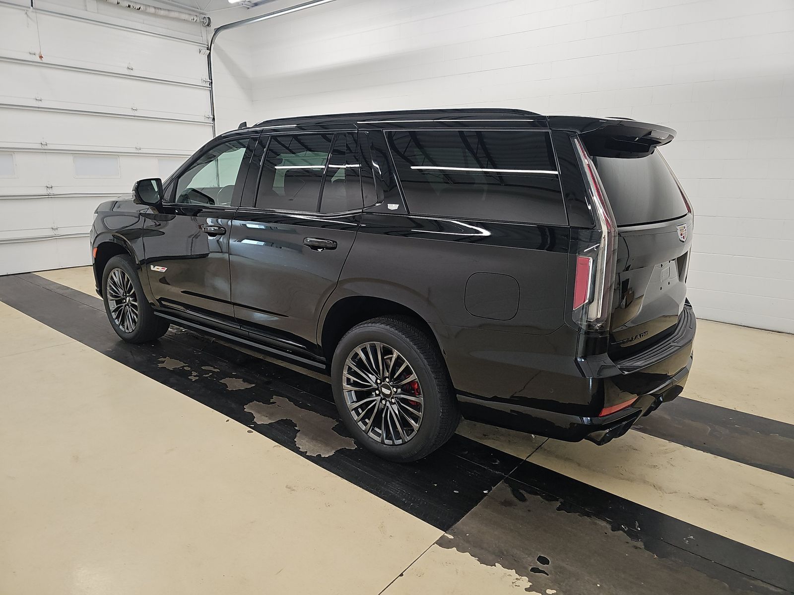 2023 Cadillac Escalade V-Series AWD