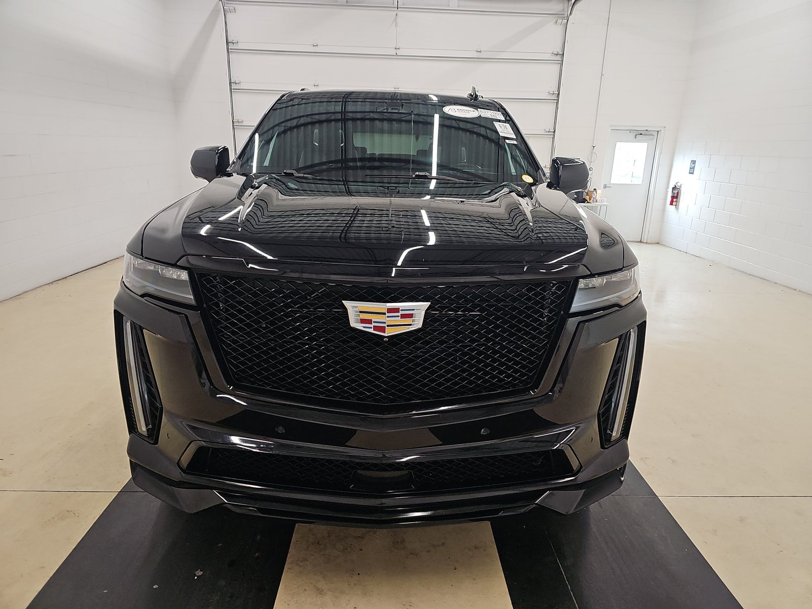2023 Cadillac Escalade V-Series AWD