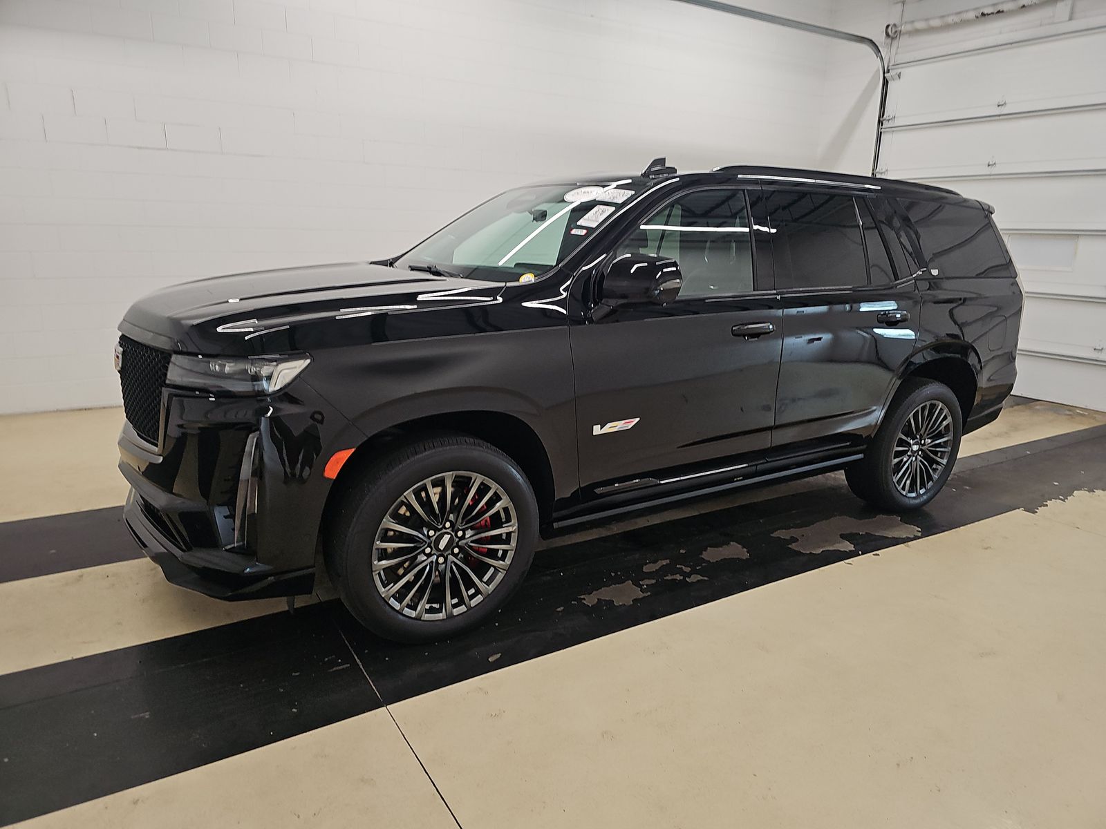 2023 Cadillac Escalade V-Series AWD