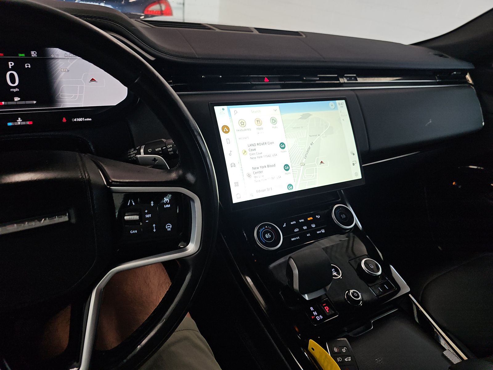 2023 Land Rover Range Rover Sport SE FWD