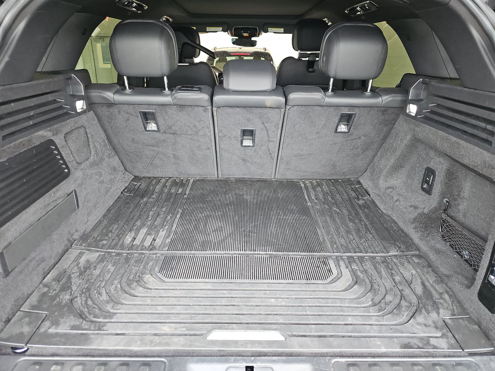 2023 Land Rover Range Rover Sport SE FWD