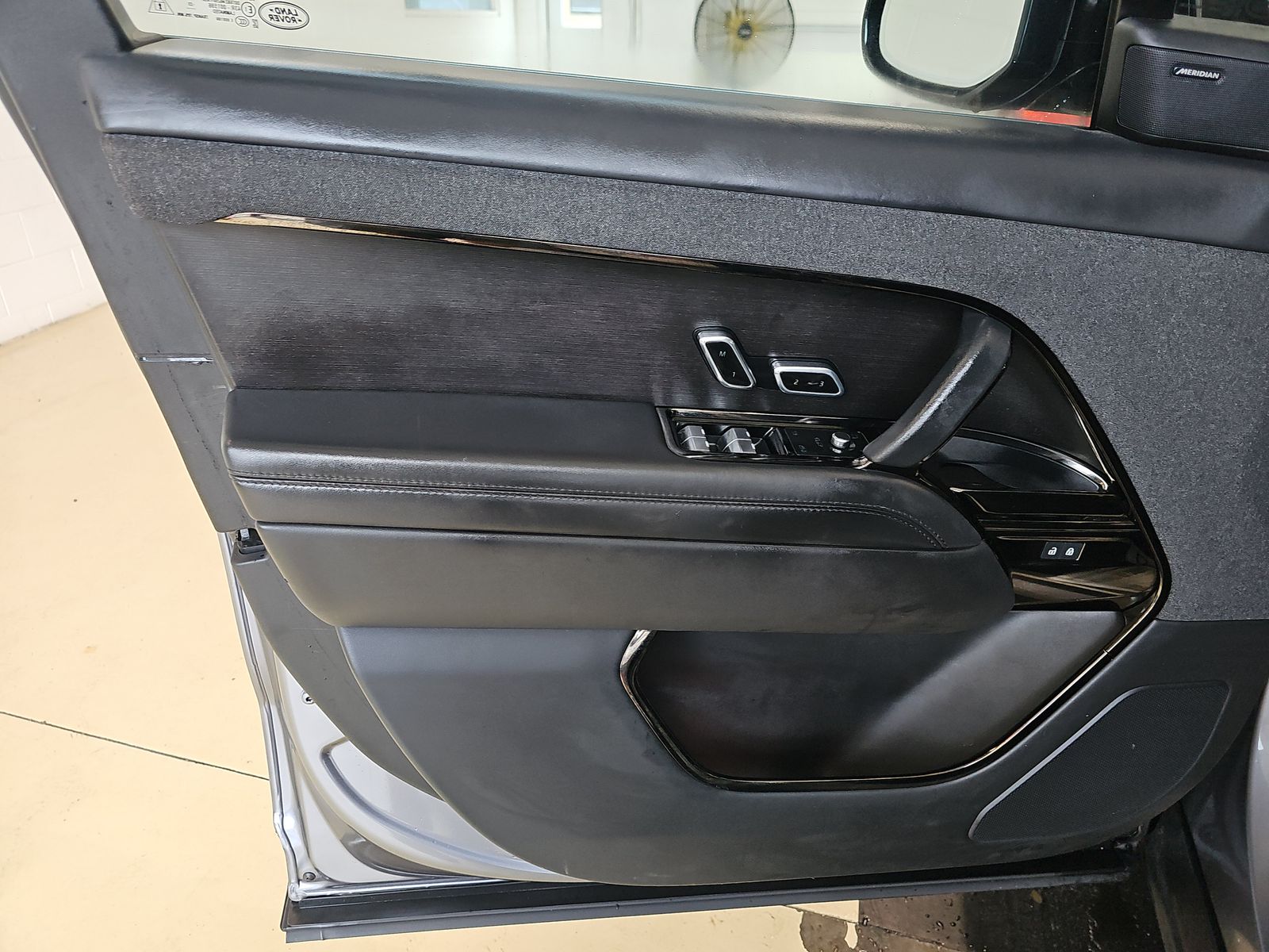 2023 Land Rover Range Rover Sport SE FWD