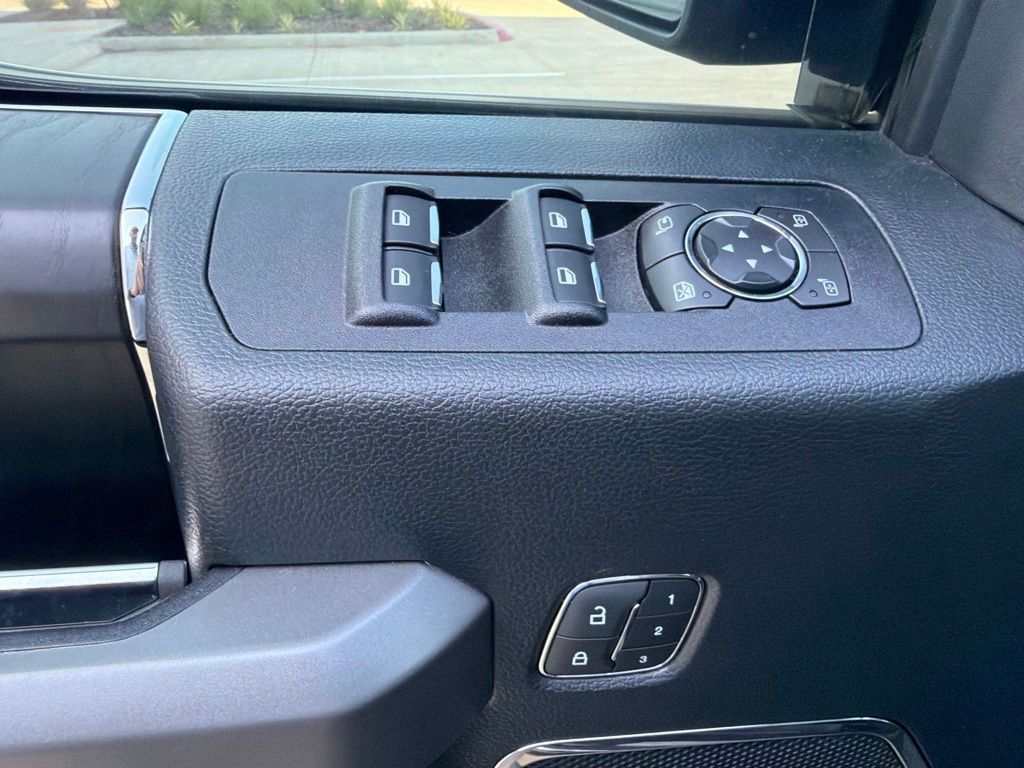 2020 Ford F-150 Platinum AWD