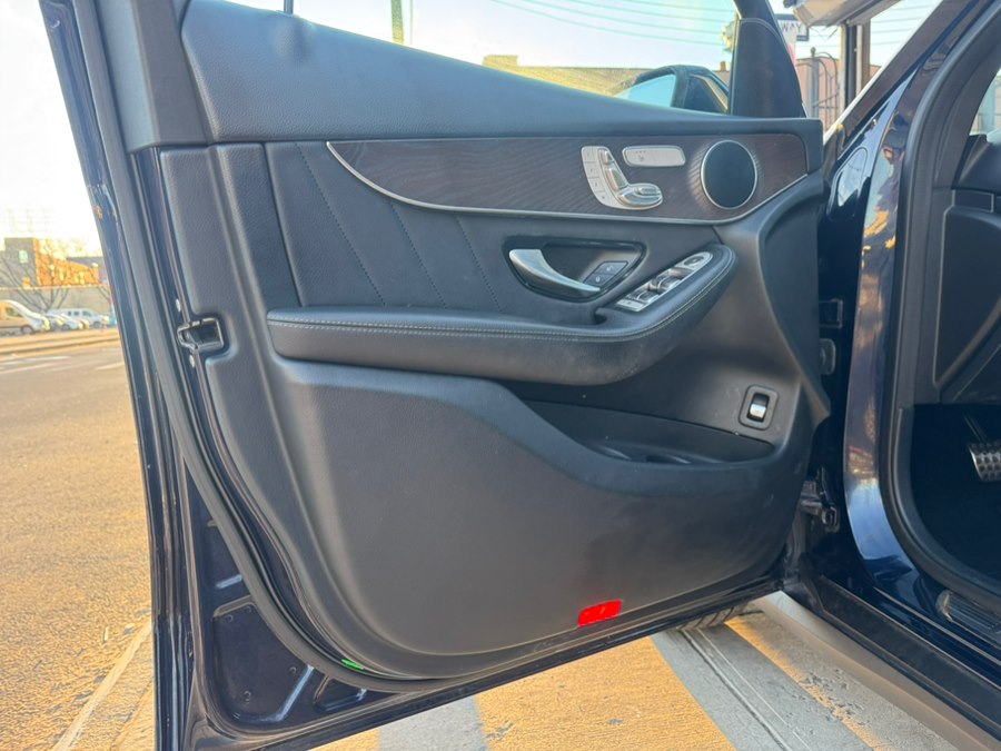2019 Mercedes-Benz GLC GLC 300 AWD